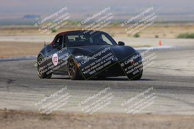 media/Sep-20-2025-Extreme Speed (Sat) [[1fcc23683c]]/Orange (Mid Intermediate)/Session 2 (Sunrise)/